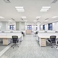 kaltwei&szlig;e B&uuml;robeleuchtung 