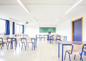 Klassenraum einer Schule